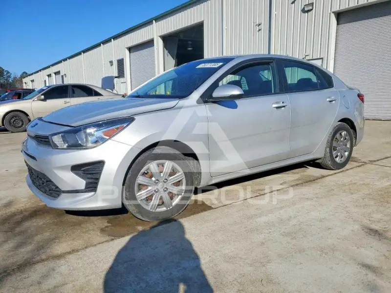 2021 KIA Rio фото
