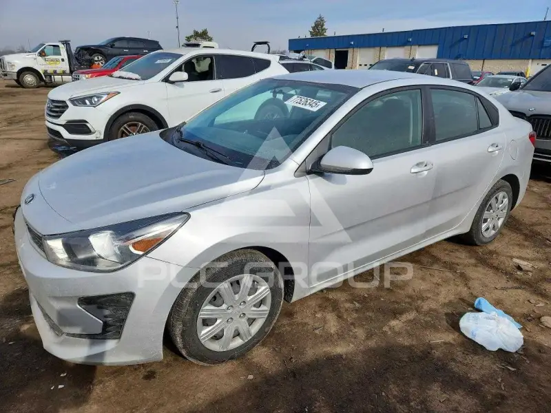 2021 KIA Rio фото