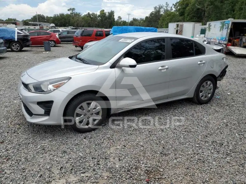 2021 KIA Rio photo