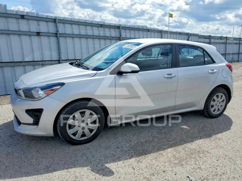 2021 KIA Rio фото