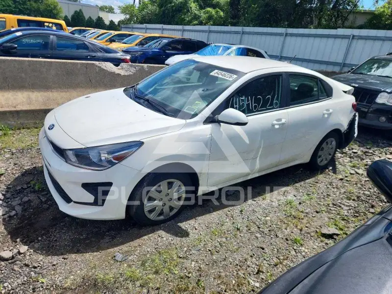 2021 KIA Rio photo