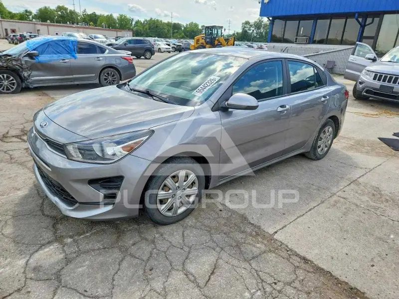 2021 KIA Rio фото