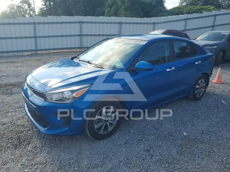 2021 KIA Rio фото