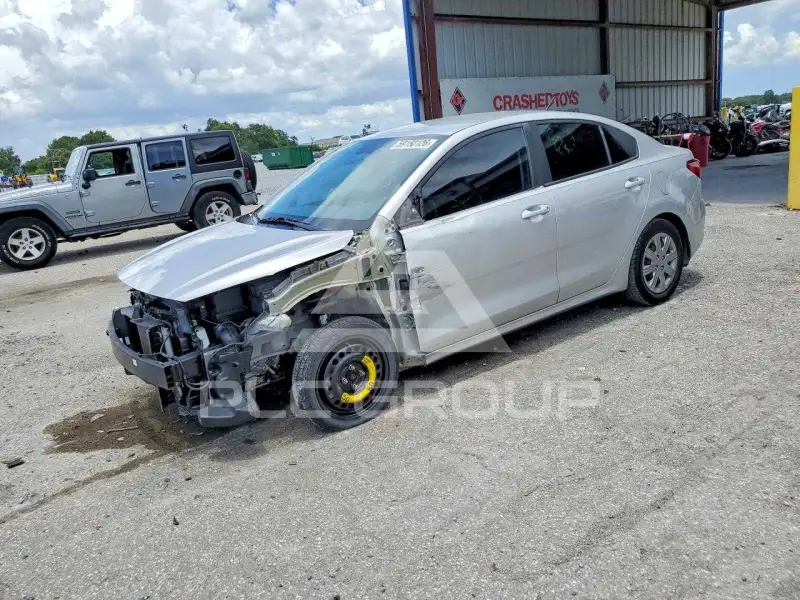 2021 KIA Rio photo