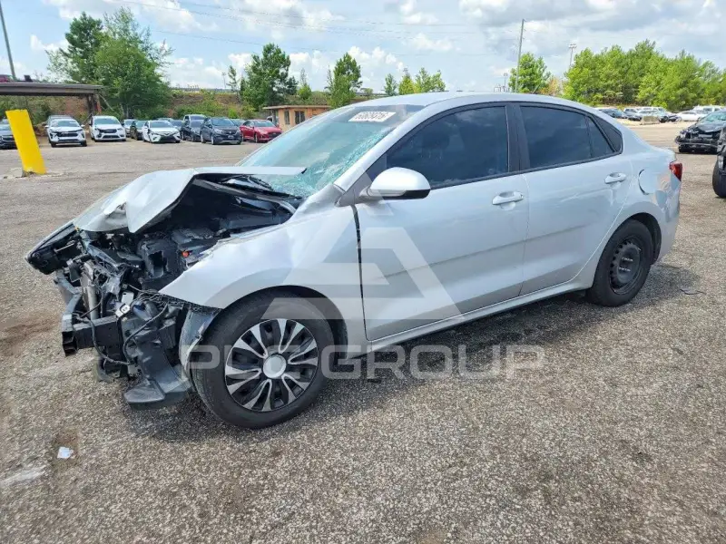 2021 KIA Rio фото