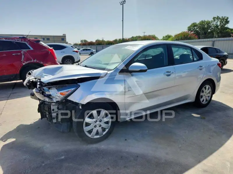 2021 KIA Rio фото