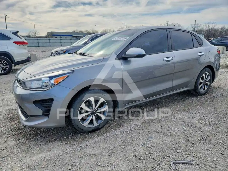 2021 KIA Rio photo