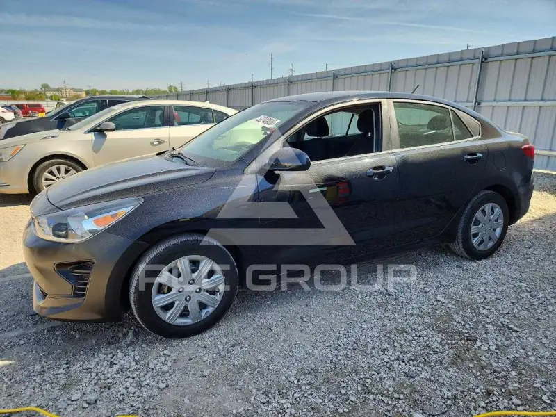 2021 KIA Rio фото