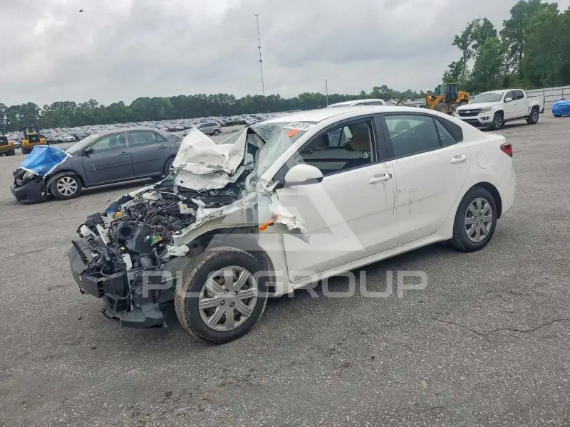 2021 KIA Rio фото