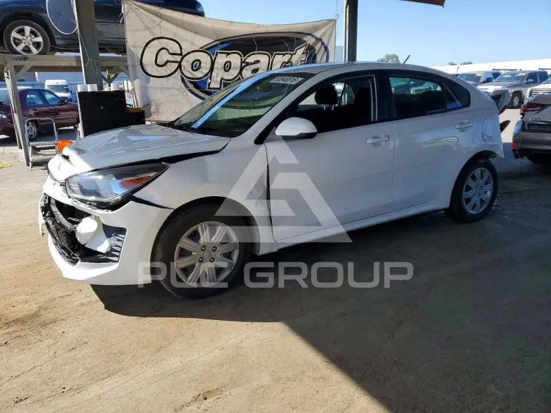 2021 KIA Rio фото