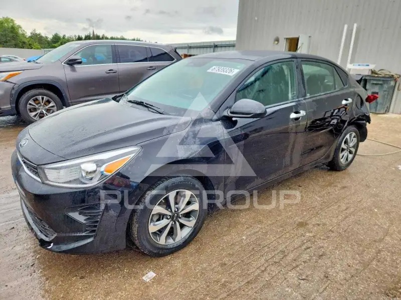 2021 KIA Rio photo