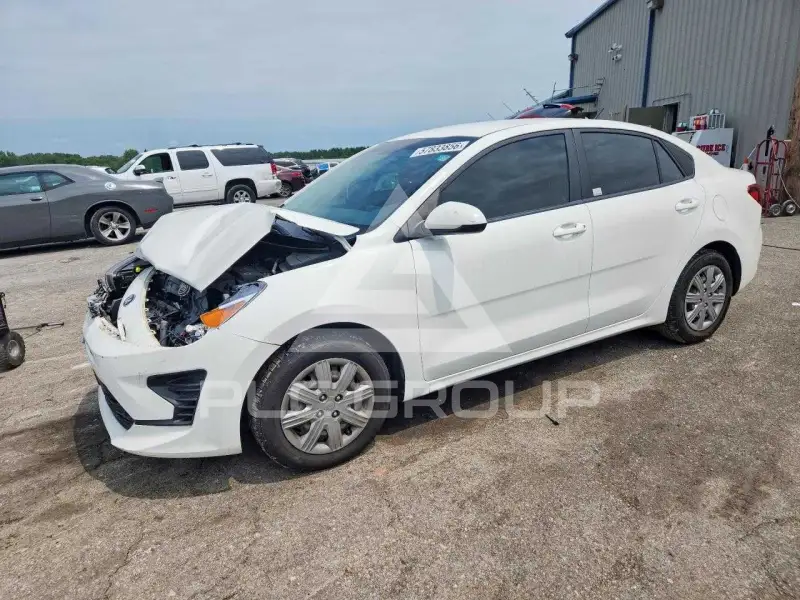 2021 KIA Rio photo
