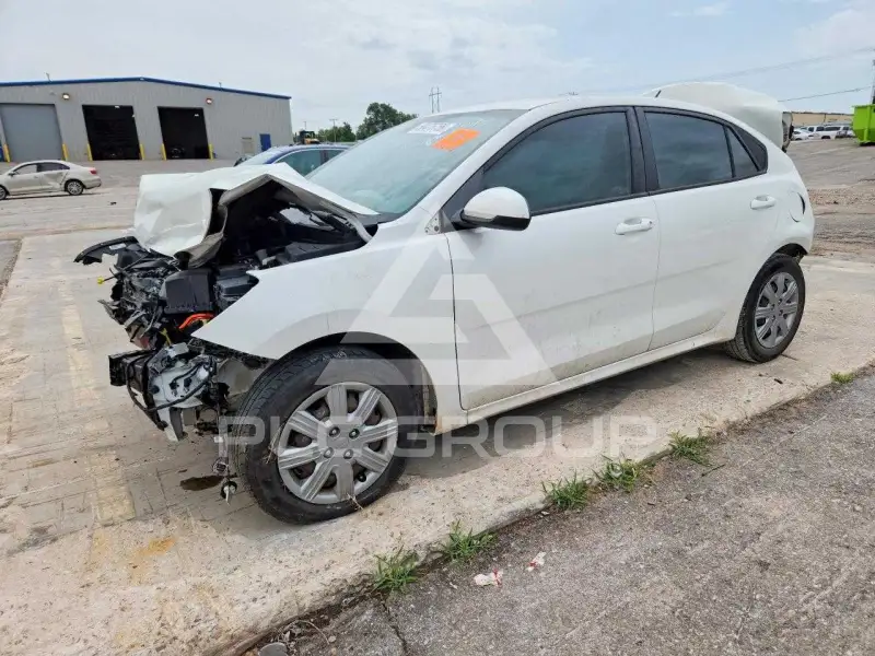 2021 KIA Rio фото