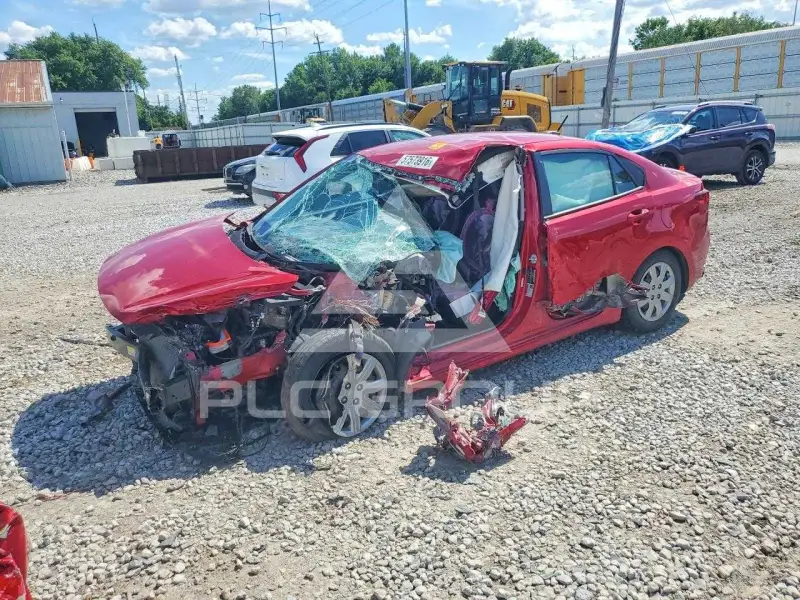 2021 KIA Rio фото