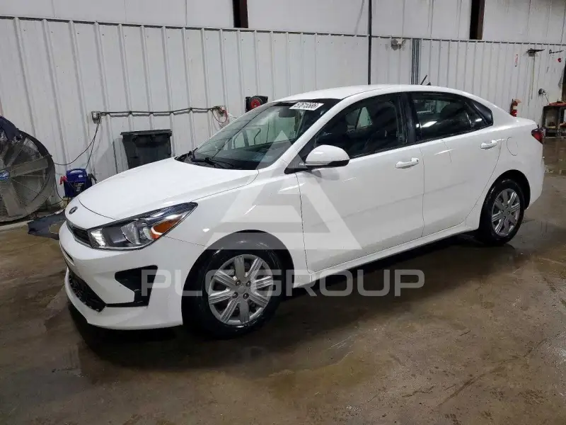 2021 KIA Rio photo
