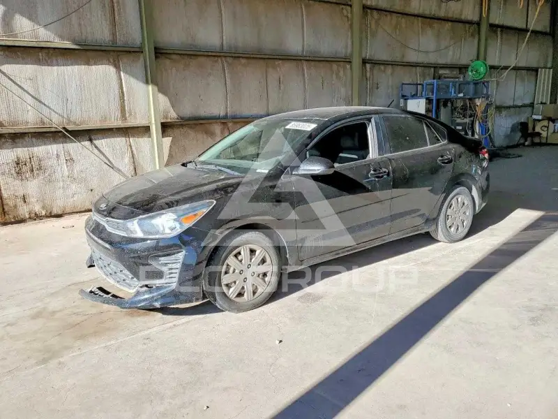 2021 KIA Rio photo