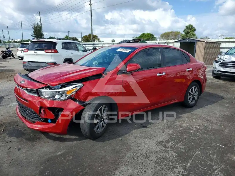 2021 KIA Rio фото
