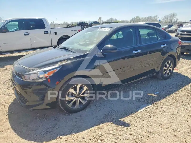 2021 KIA Rio photo