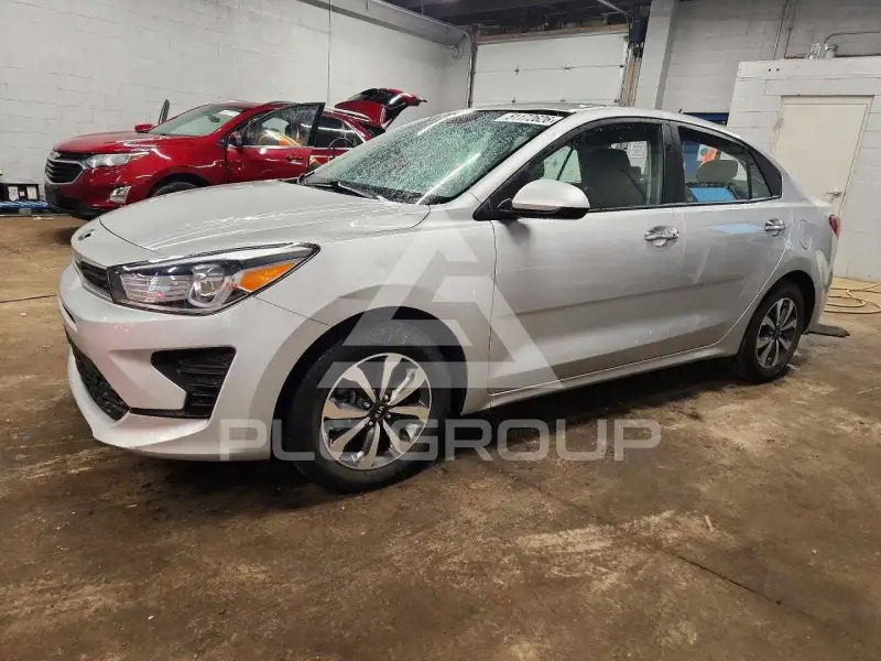 2021 KIA Rio photo