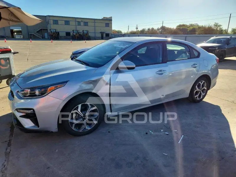 2021 KIA Forte фото
