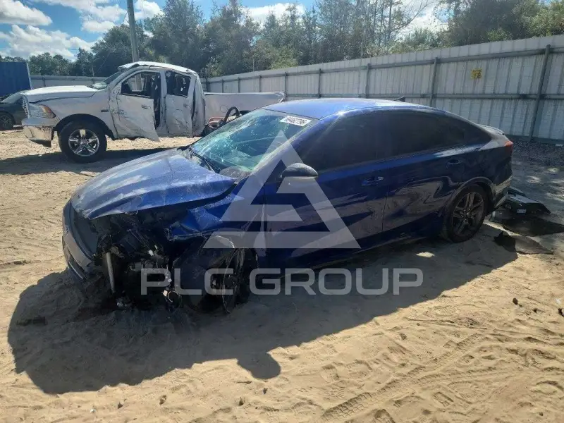 2021 KIA Forte photo