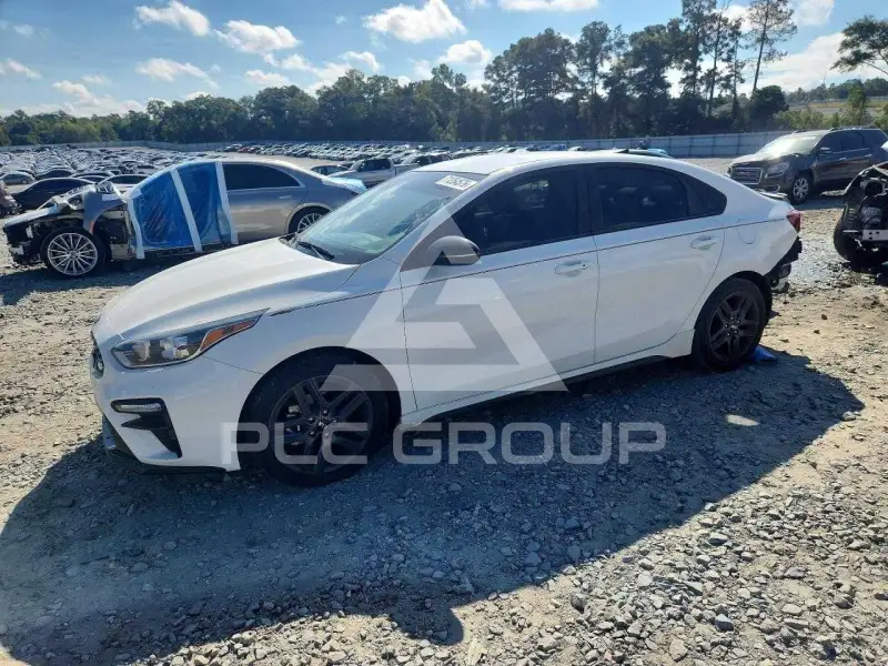 2021 KIA Forte фото