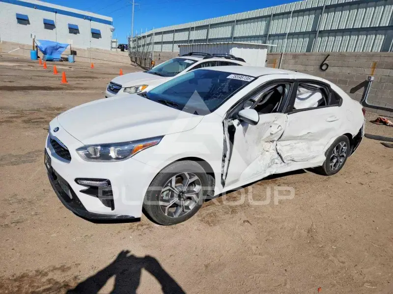 2021 KIA Forte фото