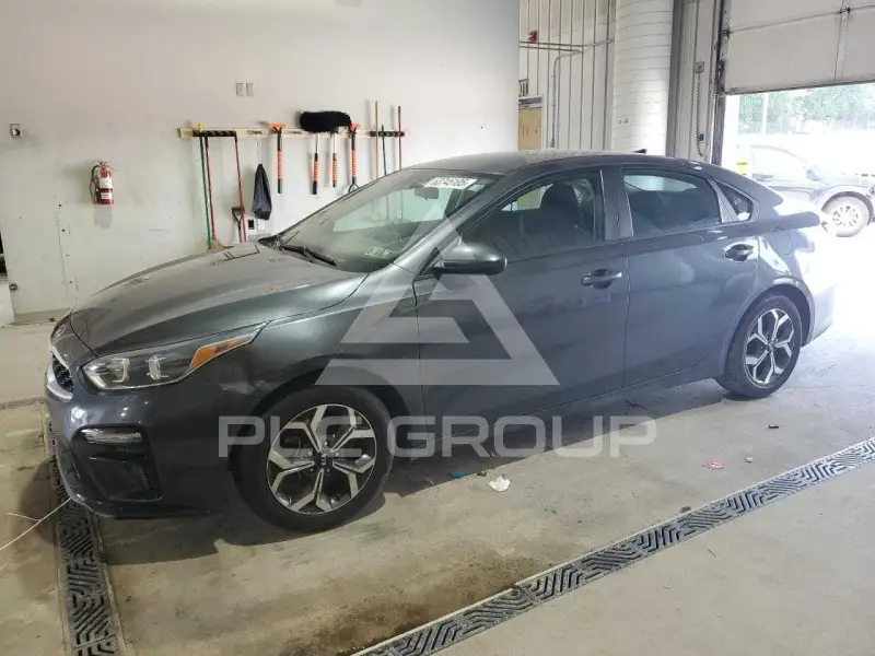 2021 KIA Forte photo