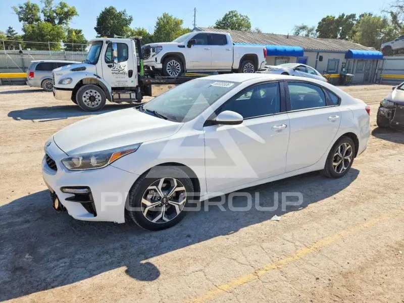 2021 KIA Forte фото
