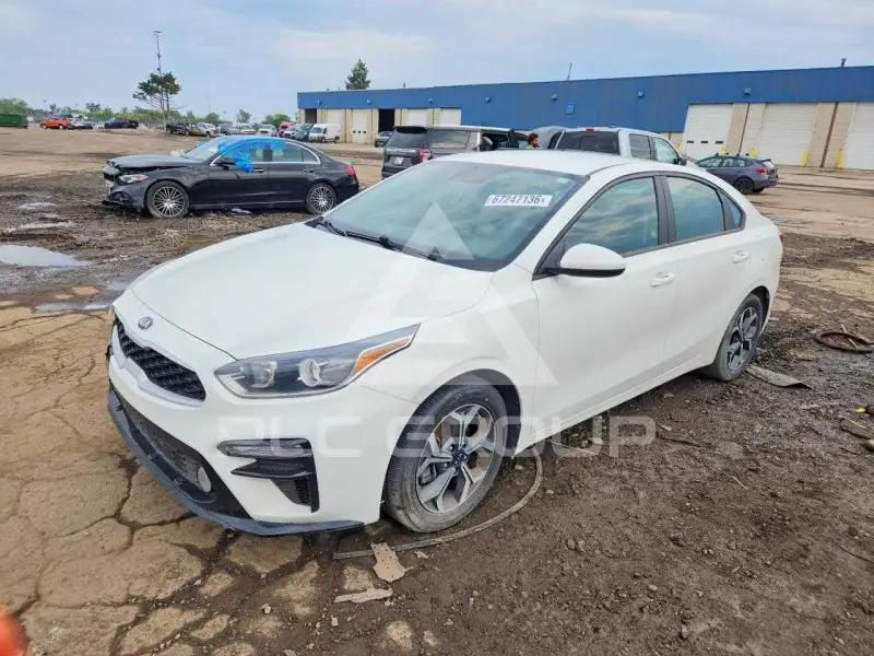 2021 KIA Forte фото