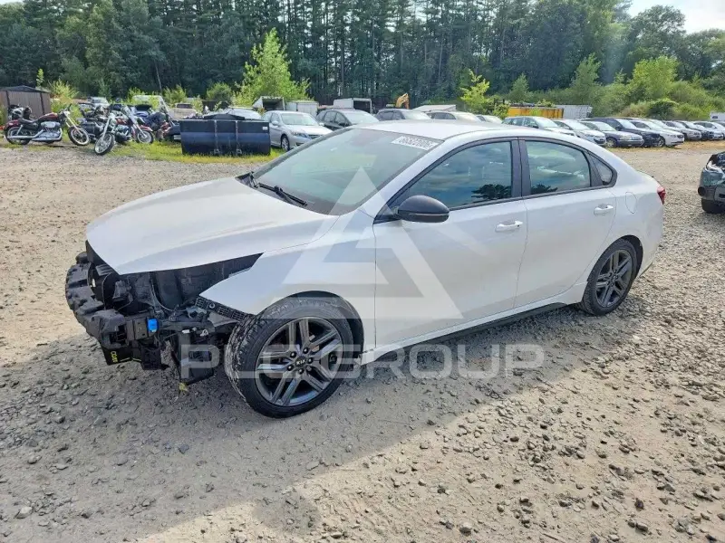 2021 KIA Forte photo