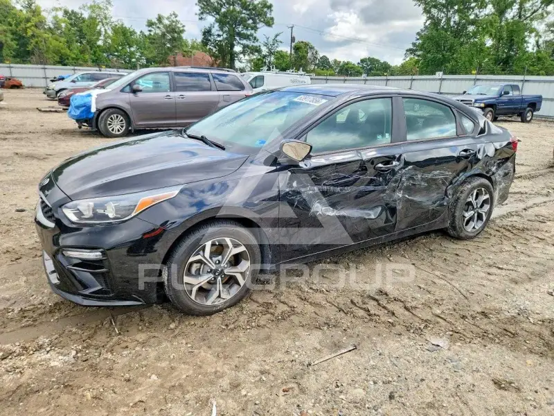 2021 KIA Forte photo