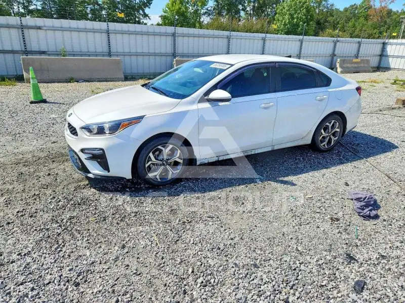 2021 KIA Forte photo
