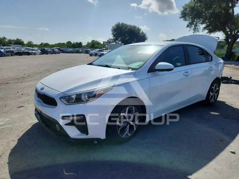 2021 KIA Forte фото