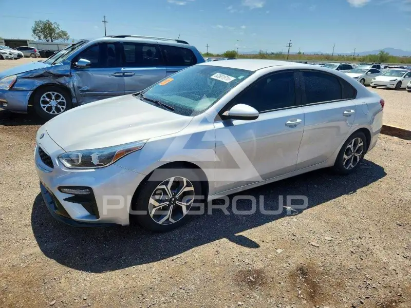 2021 KIA Forte photo