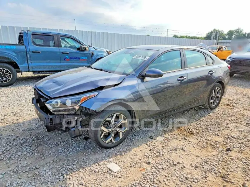 2021 KIA Forte photo
