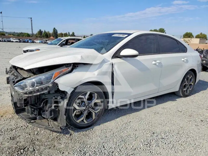 2021 KIA Forte фото