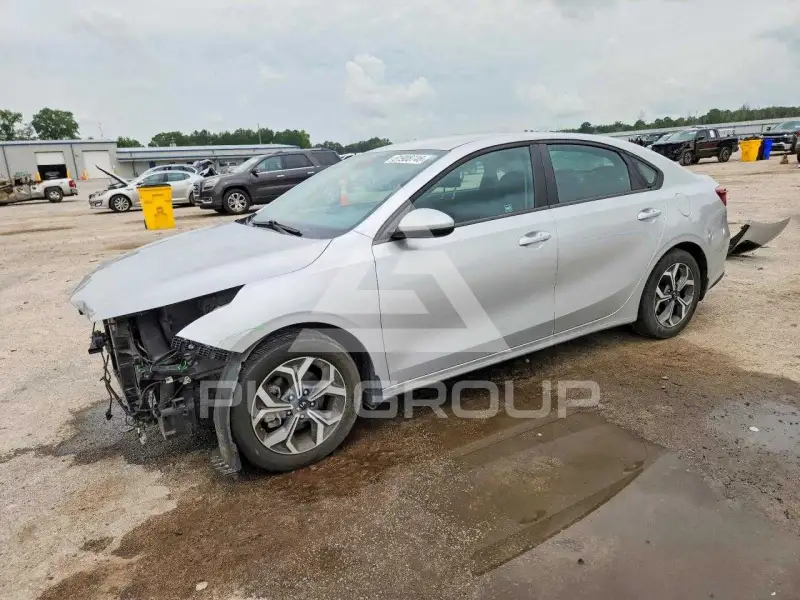 2021 KIA Forte фото