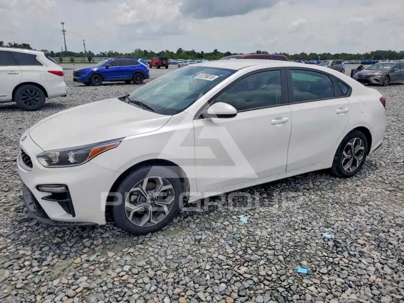 2021 KIA Forte photo