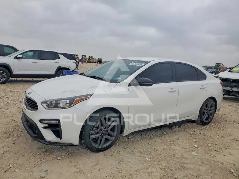 2021 KIA Forte photo