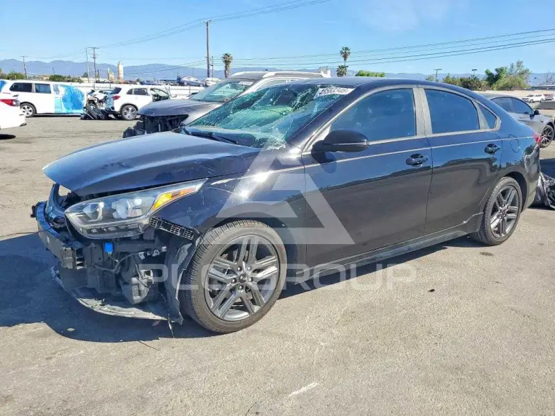 2021 KIA Forte фото