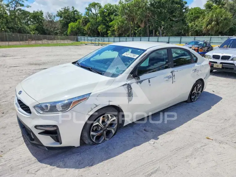 2021 KIA Forte photo