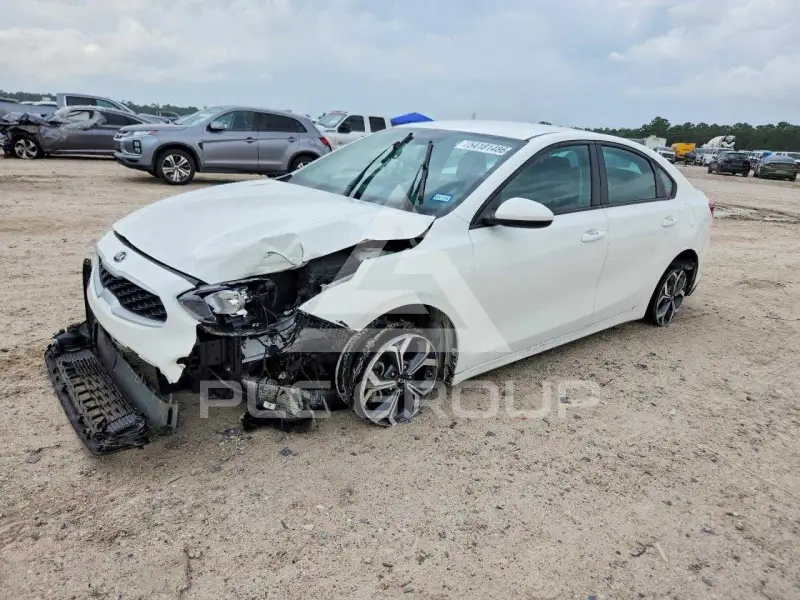 2021 KIA Forte photo