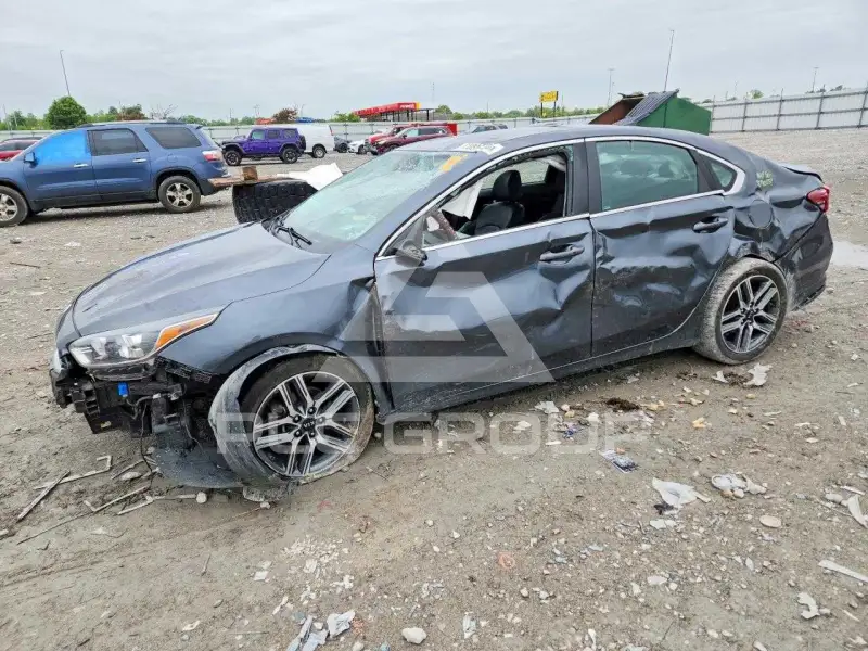 2021 KIA Forte фото