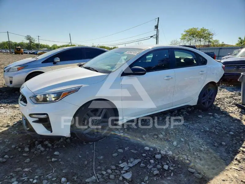 2021 KIA Forte фото