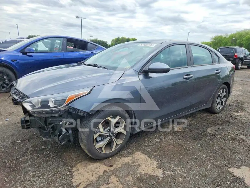 2021 KIA Forte photo