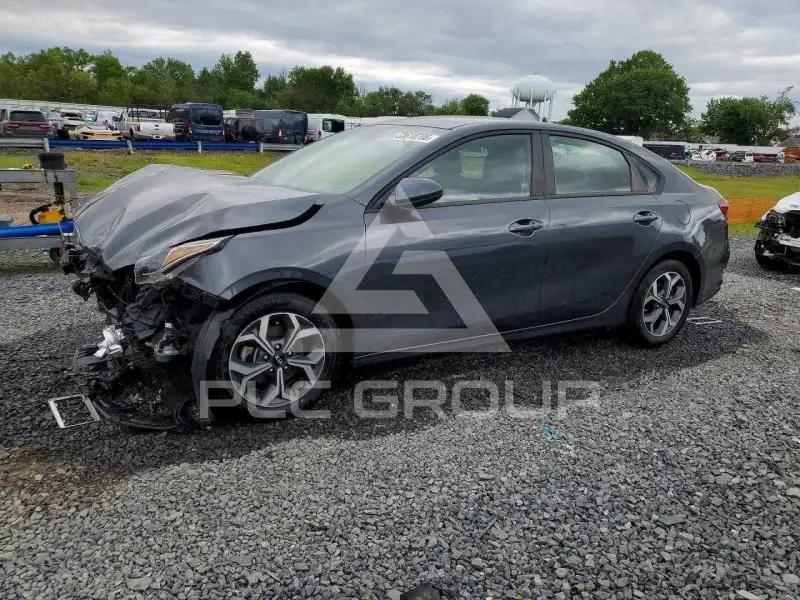 2021 KIA Forte photo
