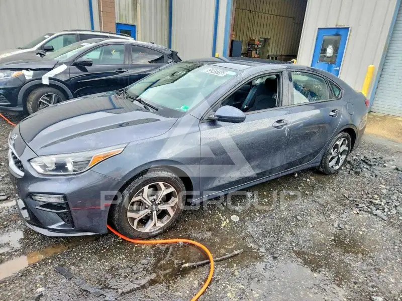 2021 KIA Forte photo