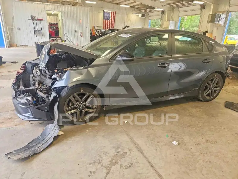 2021 KIA Forte photo