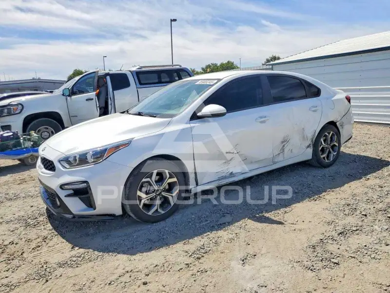 2021 KIA Forte фото